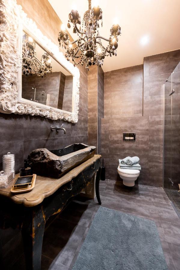Premium Apt Kosice Center 3 Room 150M2 Hlavna Ulica Zewnętrze zdjęcie
