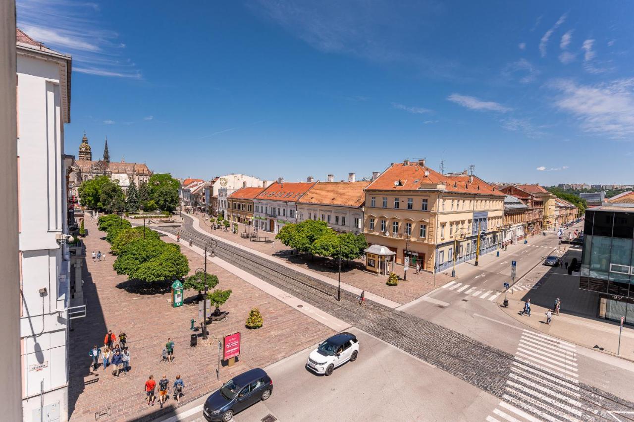 Premium Apt Kosice Center 3 Room 150M2 Hlavna Ulica Zewnętrze zdjęcie