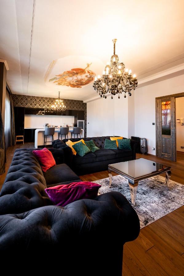 Premium Apt Kosice Center 3 Room 150M2 Hlavna Ulica Zewnętrze zdjęcie